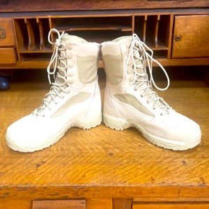 Danner women's tfx rough out tan